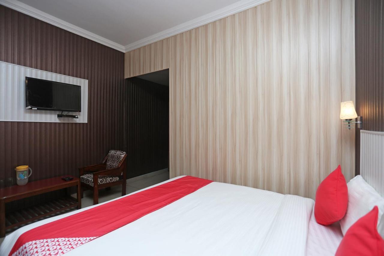 Oyo 8714 Hotel Amar Mussoorie Kültér fotó